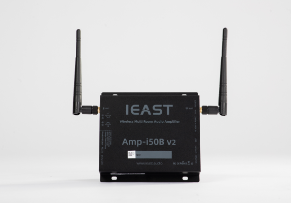 IEast Amp-i50B v2 - EAST Multiroom Streaming Amplifier front iew showing unit and antenna